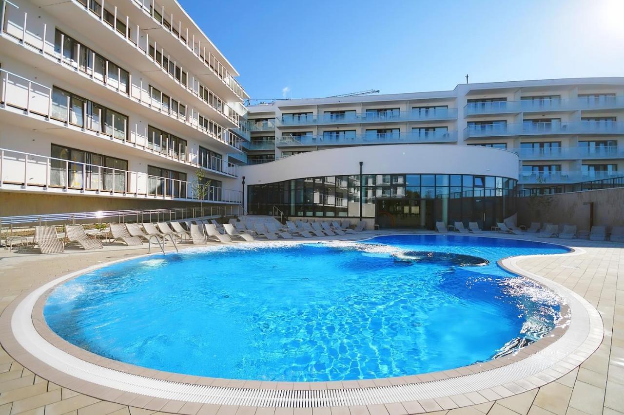 Apartments Aqua & Spa Колобжег Екстериор снимка
